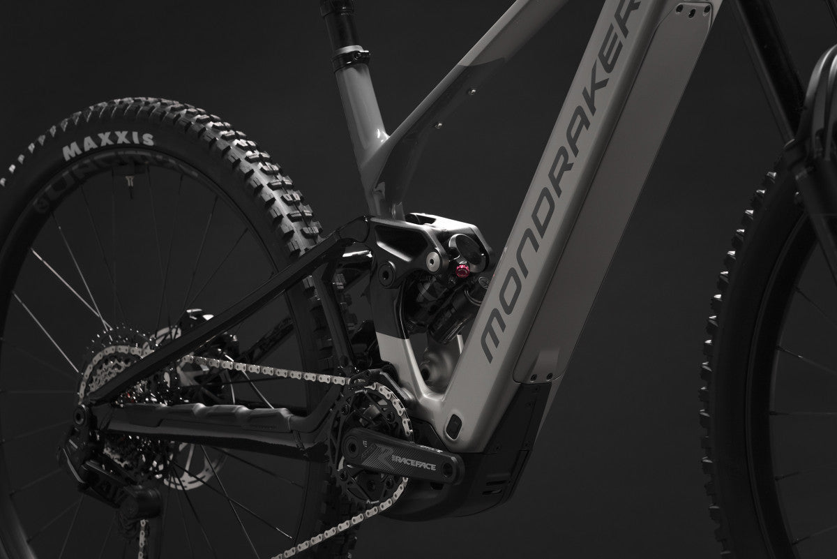 Mondraker Crafty Carbon R Golden Silver Suspension