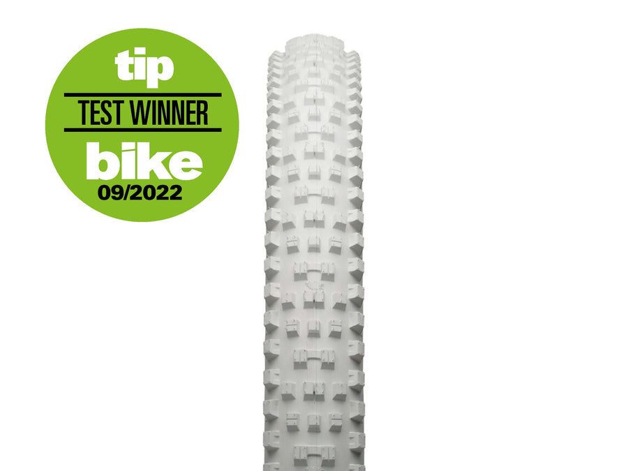 Onza white porcupine tread pattern