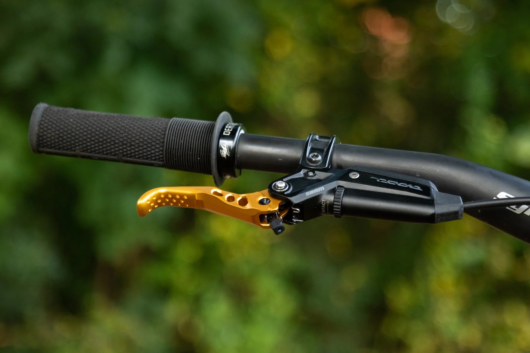 Oak components Sram levers gold