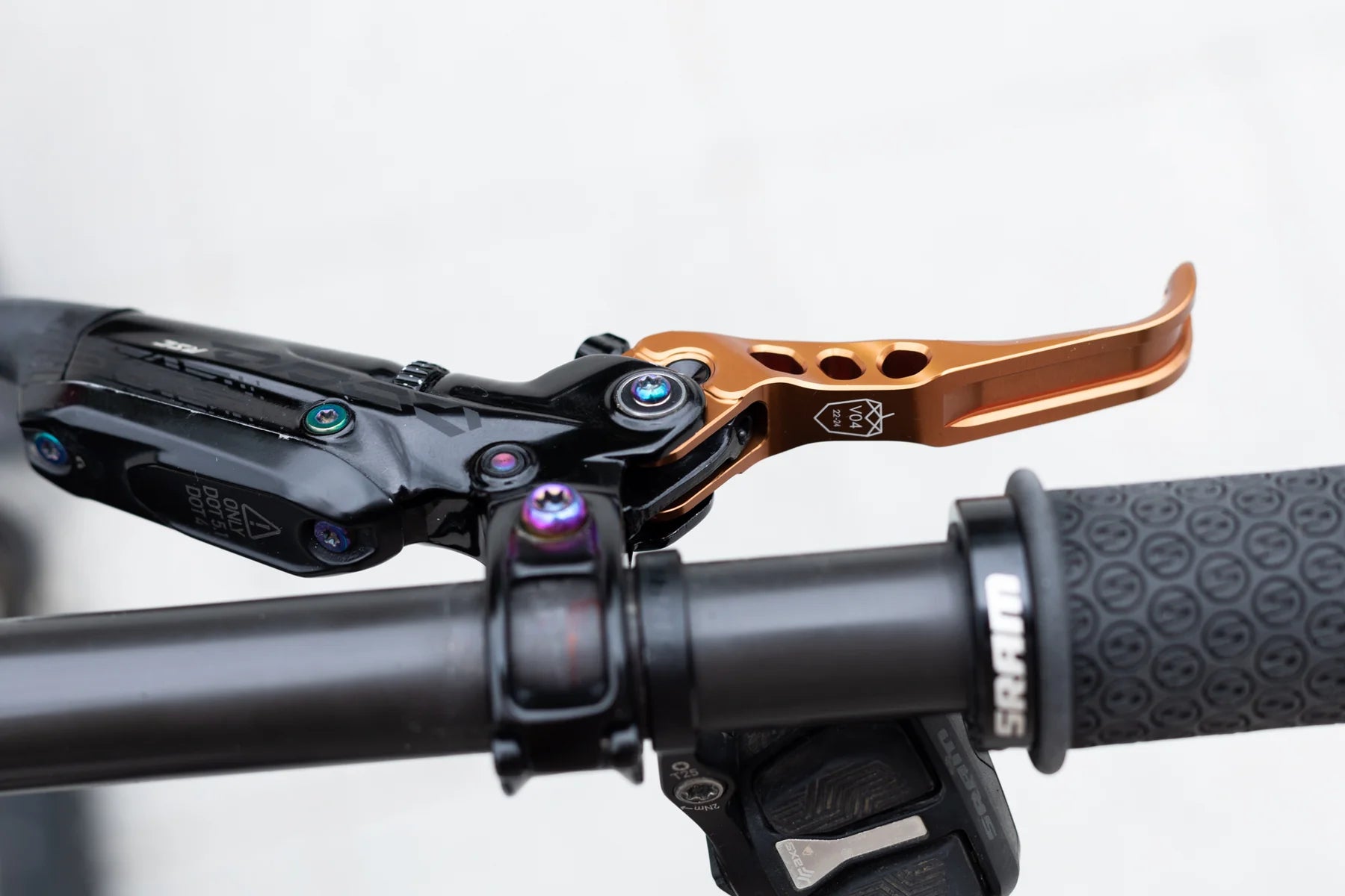 Oak components Sram levers kash gold