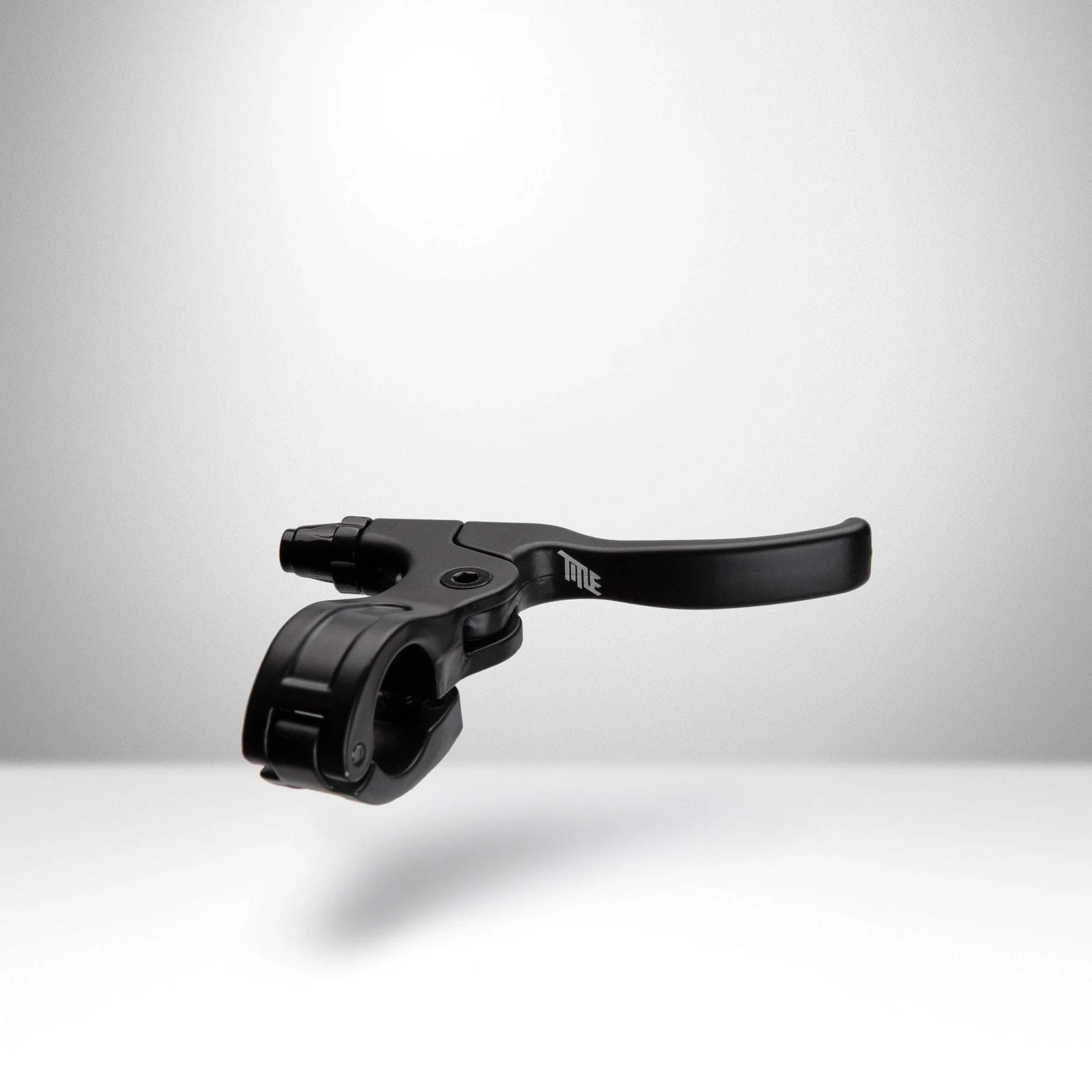 Title G1 Lever Black Right
