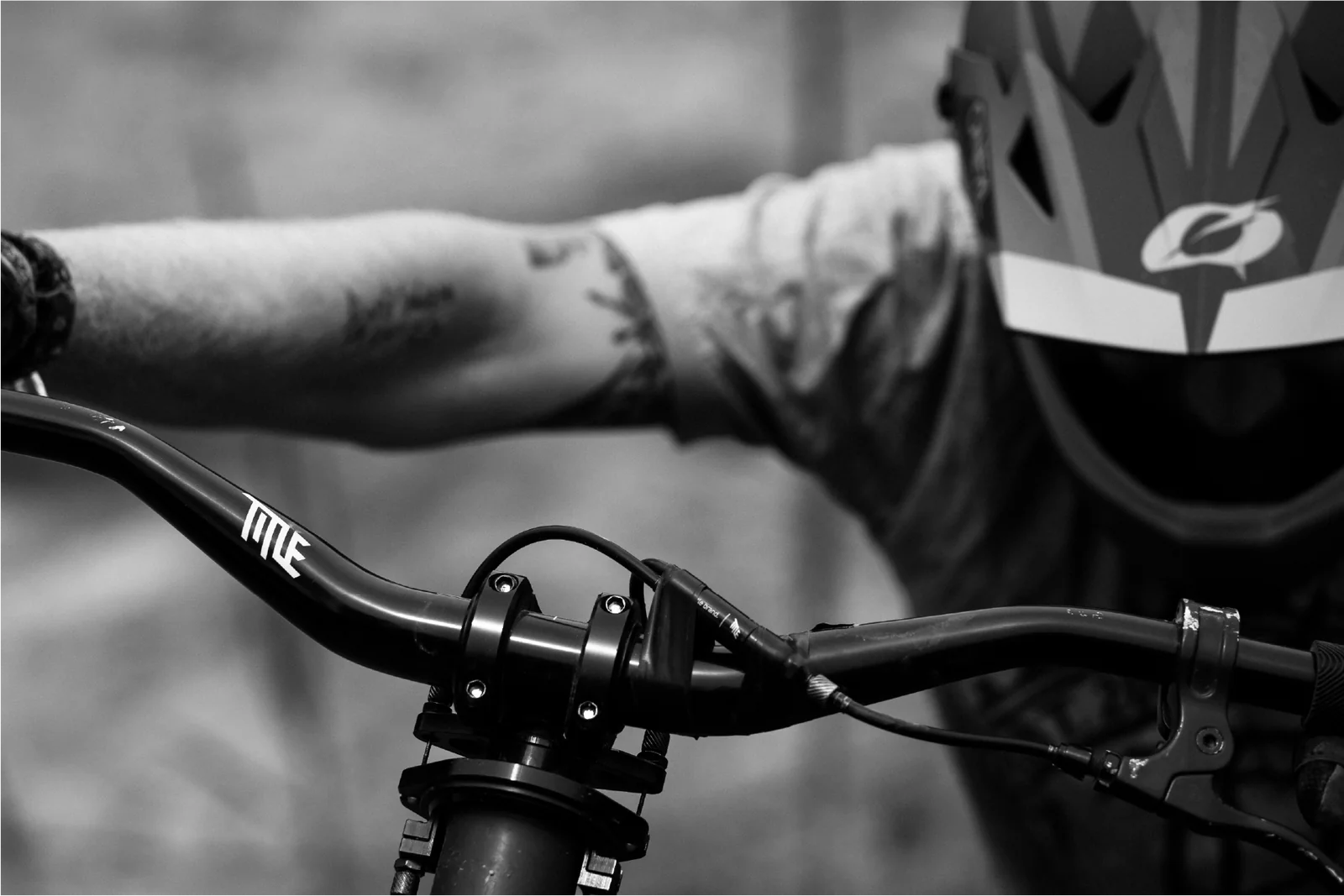Title G1 Gyro System on a bike