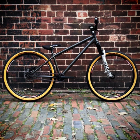 Evil Faction ll Dirt Jump Bike | Cykel House