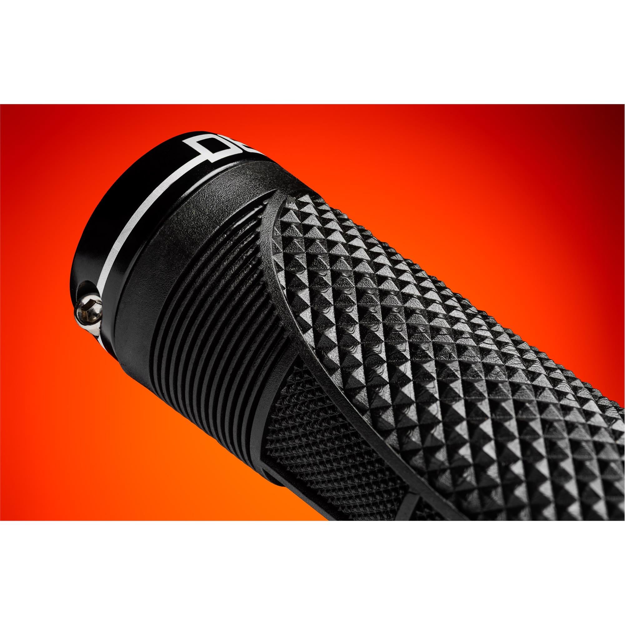 DEITY MEGATTACK Grips Ribbed Detail