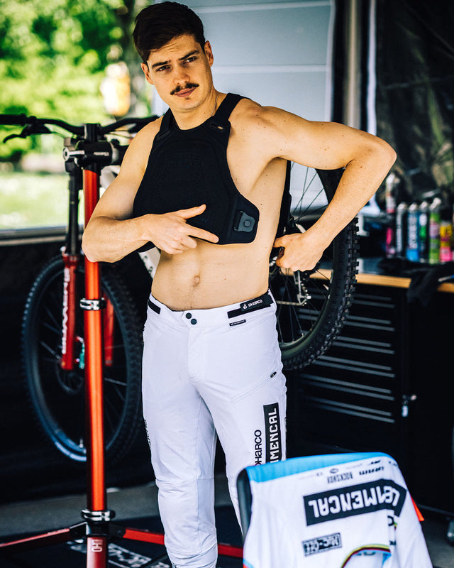 Dharco Gravity Vest Fitting