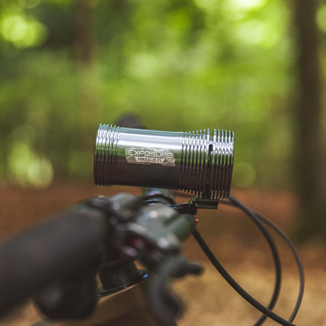 Exposure MaXx-D 17 On Handlebars