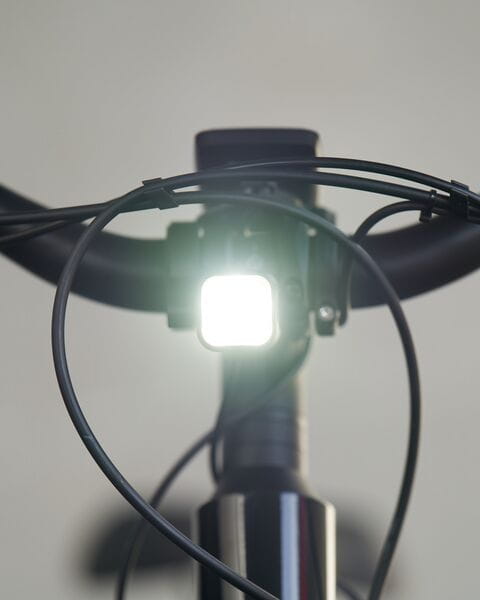 Knog Blinder E 900 Front E-Bike Light Switched On