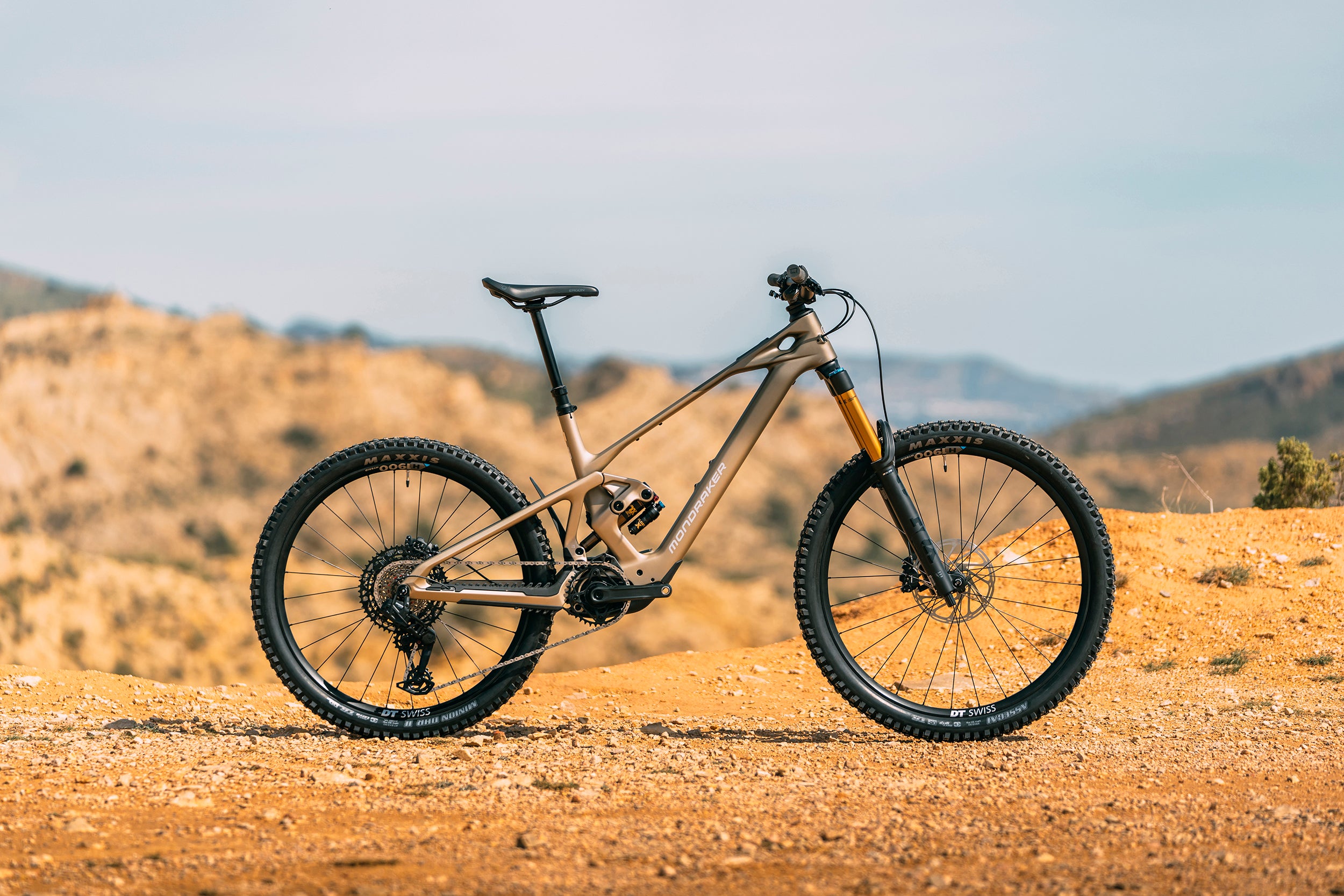 Mondraker ZENDIT RR Saturn Lifestyle