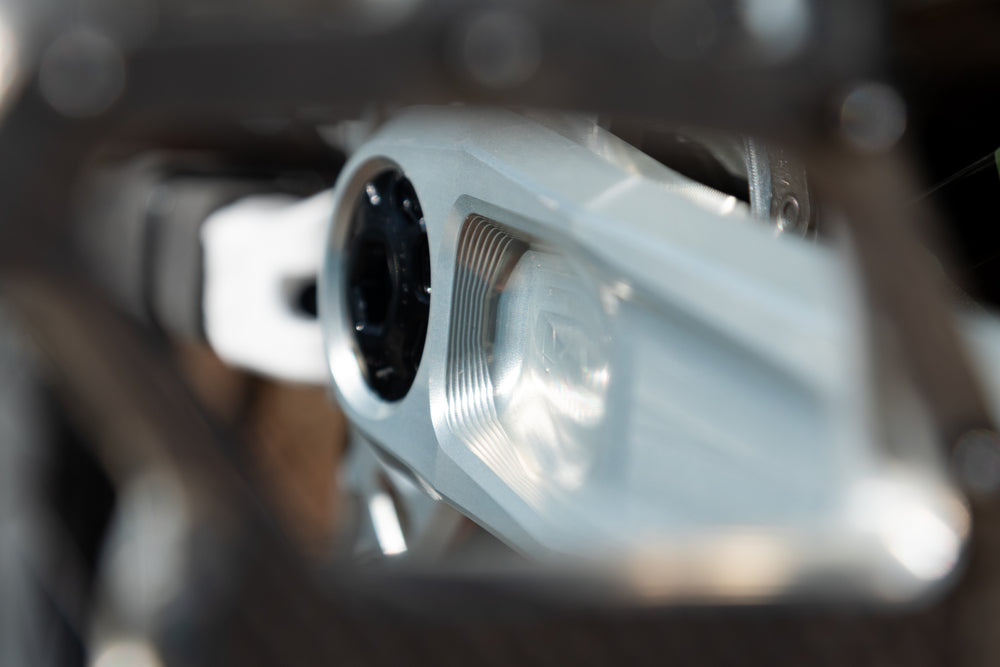 Oak Meteor Crank Silver Details