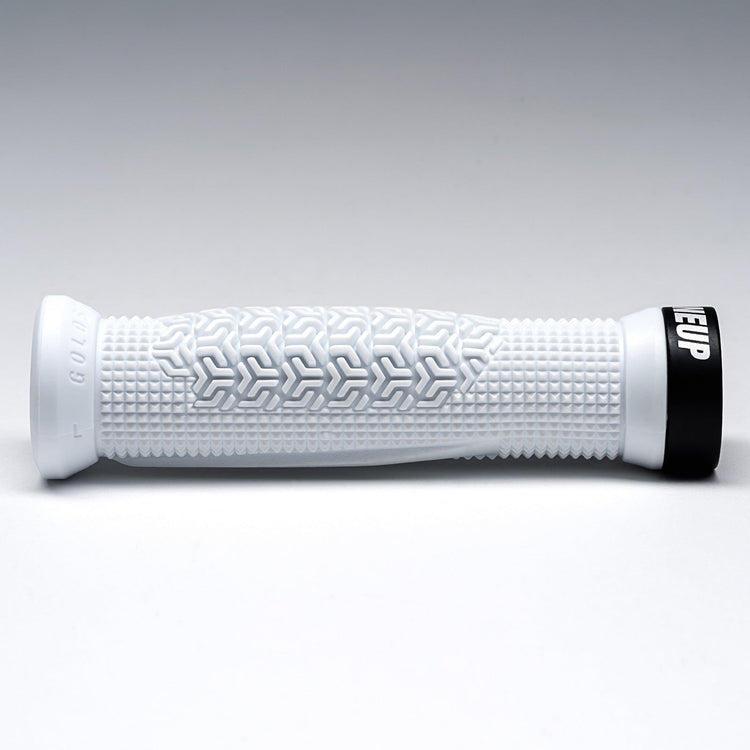 OneUp-Goldstone-Grips-White-Close-Up