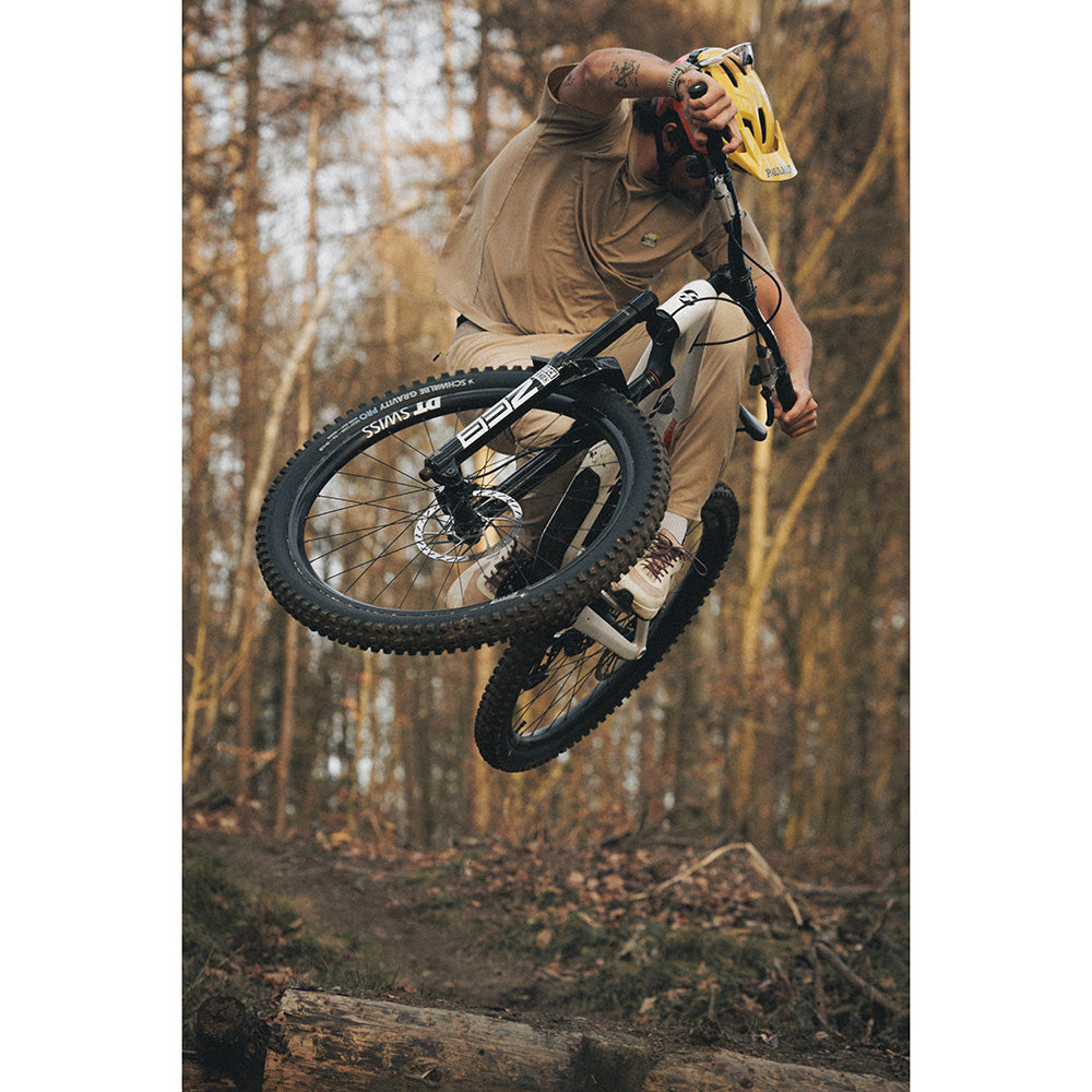 Schwalbe Tacky Chan Gravity Radial Pro - 29 Riding