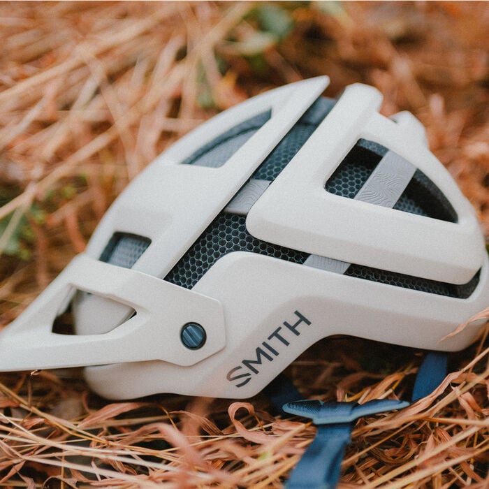 Smith Forefront 3 MIPS Matte Chalk On Straw