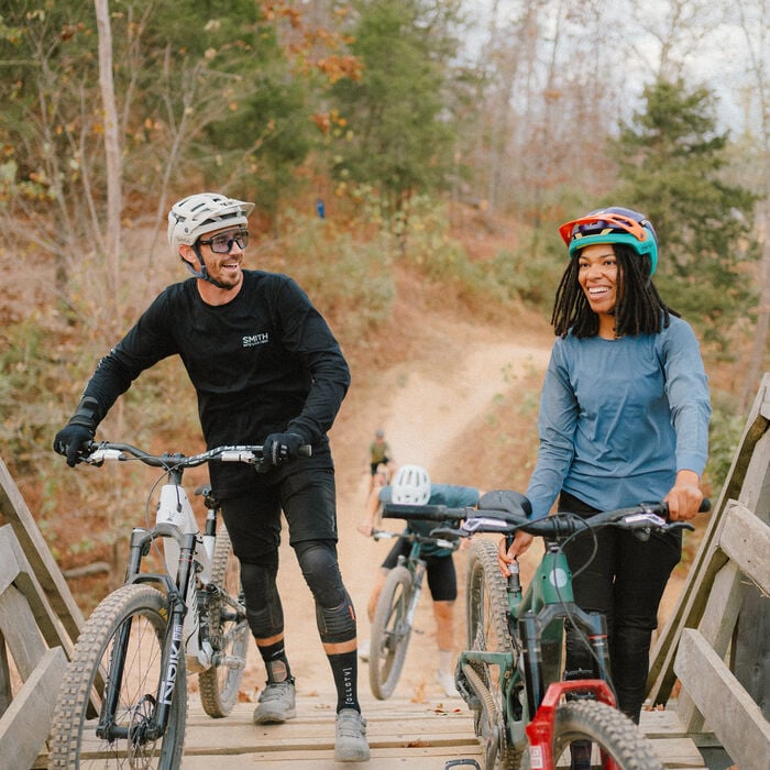 Smith Forefront 3 MIPS Matte Zero Gravity Lifestyle 2