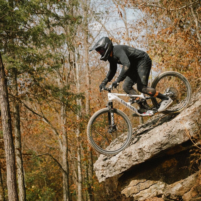 Smith Hardline Carbon MIPS Lifestyle Image