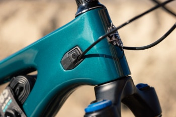 Yeti Cycles SB165 C-Series C3 Factory 29 / 27.5 Bike Routing