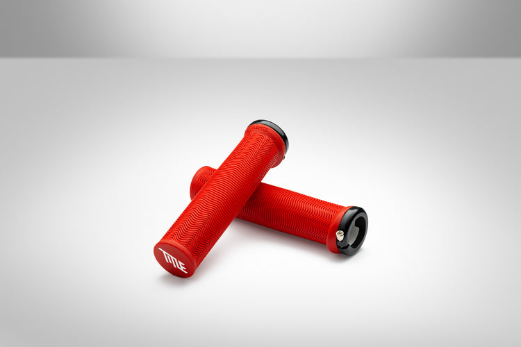 Title LO1 Grips red