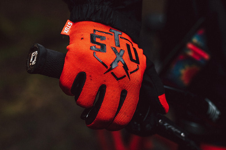 STUX 'SHIELD' RED Gloves