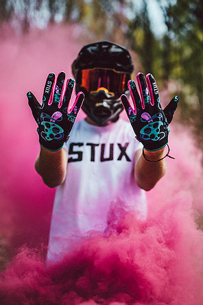 Stux mountain bike gloves lifes a trip