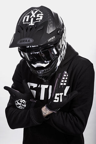 Stux Shield Black with matching clothing
