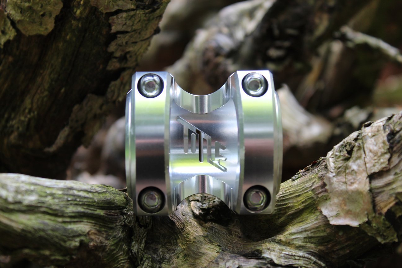 Title 35mm stem chrome on log